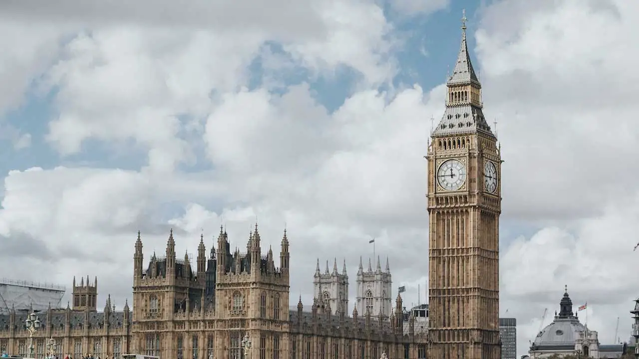 Houses of Parliament Tour in London: My Experience